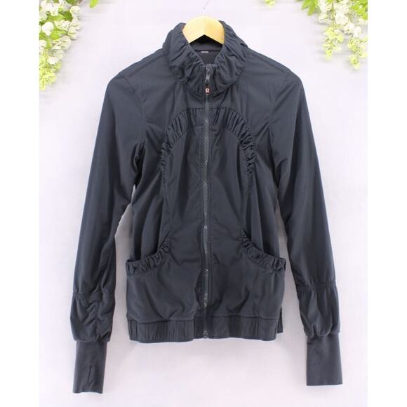 Lululemon Tops - Lululemon Women's Off To Class Full Zip Jacket Grey Striped Sz 6